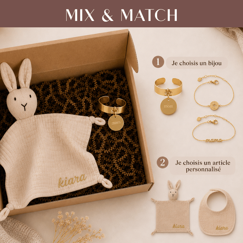 présentation du coffret à composer mix & match 2 produits contenant un doudou, ou un bavoir personnalisé, un bijoux de maternité